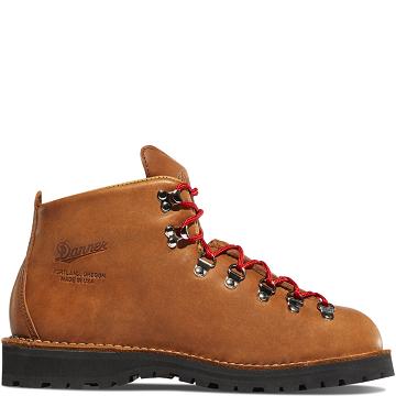 Men's Danner Mountain Light Cascade - GORE-TEX Work Boots Brown | CA4883FM